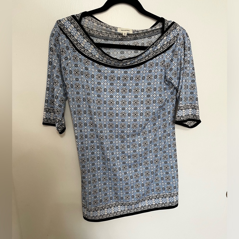 Max Studio Blouse size M